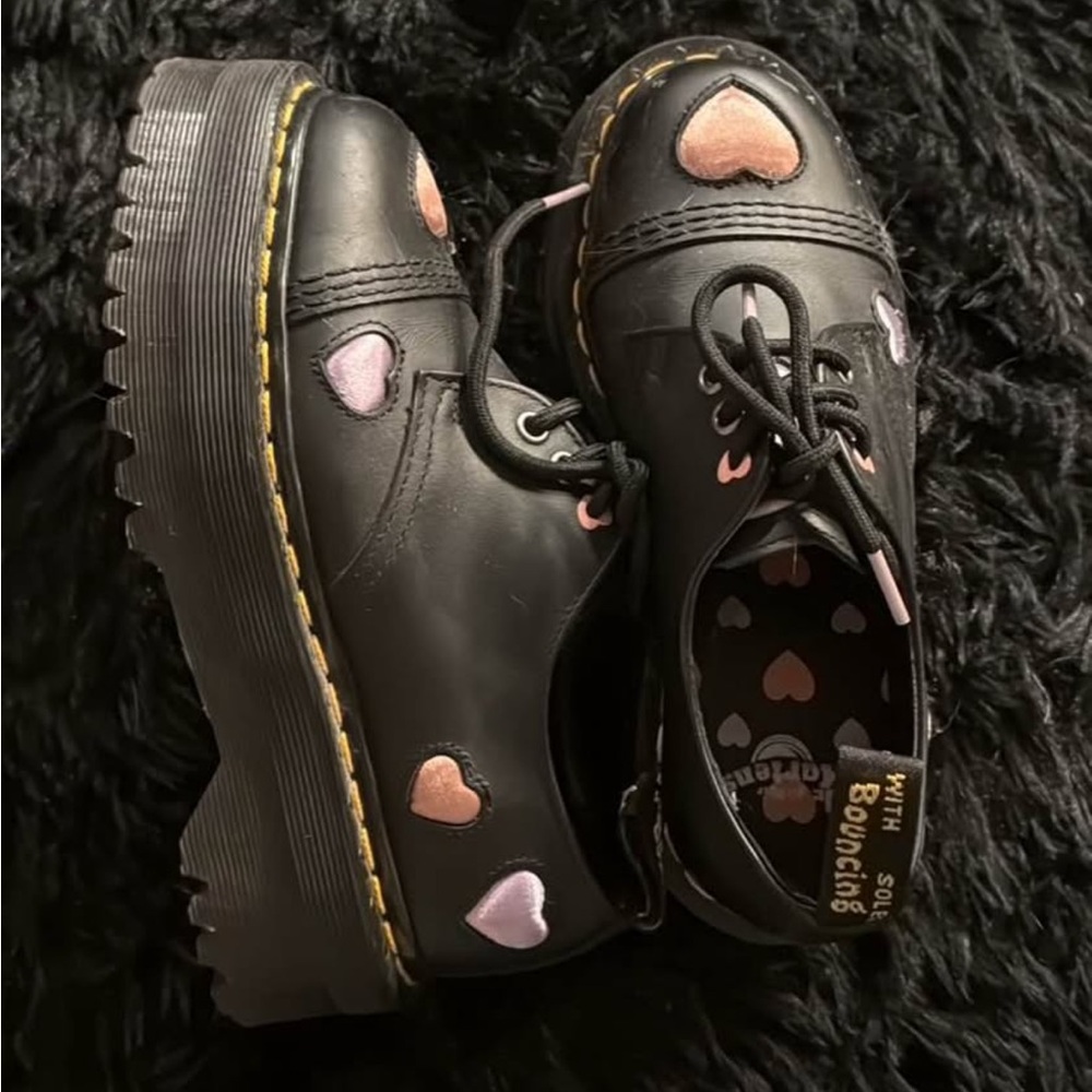 Dr Martins Heart-Embellished Black Shoes